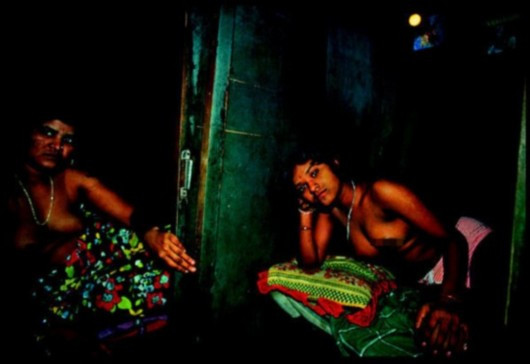 印度妓的生活照片 印度6岁妓女(4)(点击浏览下一张趣图)