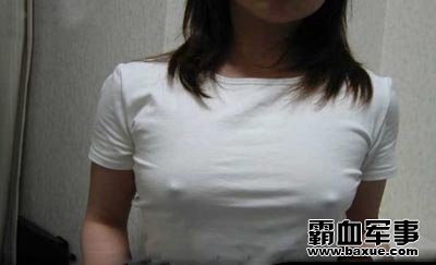 街拍美女露得清吧图片 街头美女爱凸两点图片欣赏(5)(点击浏览下一张趣图)