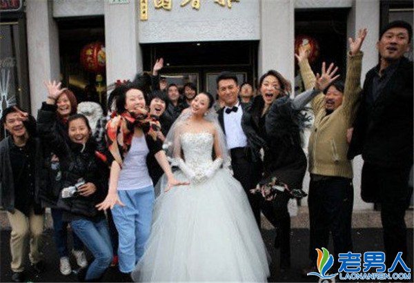 勒东李佳结婚照(点击浏览下一张趣图)
