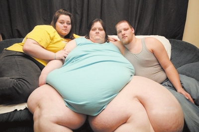 又白又胖的妇女 好看的中国胖老妇女 女人太胖大腿粗照片(3)(点击浏览下一张趣图)