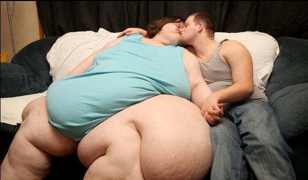 又白又胖的妇女 好看的中国胖老妇女 女人太胖大腿粗照片(5)(点击浏览下一张趣图)