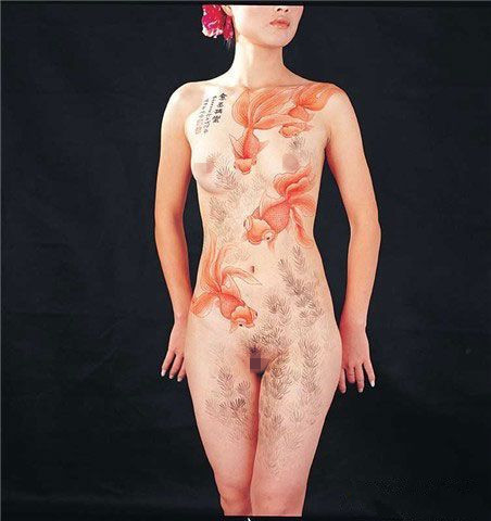 女人体写生素描真人图片欣赏人体裸模写生过程视频(点击浏览下一张趣图)