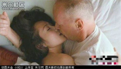 赵本山和章子怡睡照片 文强上过的女明星图片(2)(点击浏览下一张趣图)