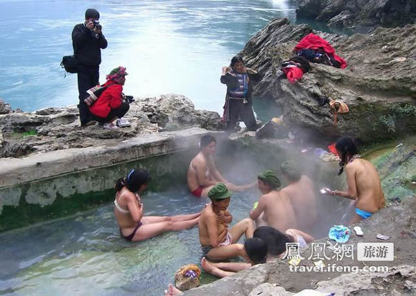 中国男女全裸混浴照：小孩男女混浴视频图(3)(点击浏览下一张趣图)