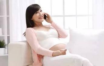 孕期玩手机致胎儿畸形(点击浏览下一张趣图)