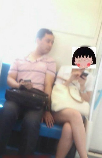 公交猥琐男,女生配合图：地铁猥琐男摸下体视频(6)(点击浏览下一张趣图)