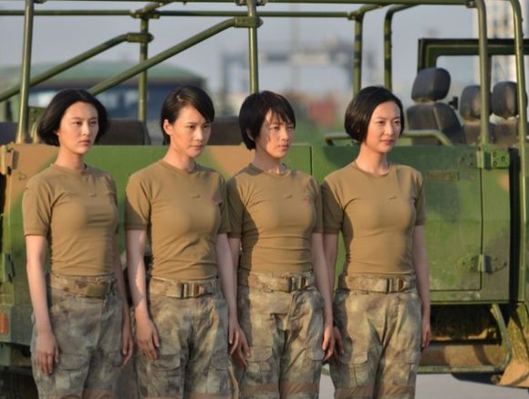 女特种兵训练不戴胸罩图片：高考不能穿胸罩(点击浏览下一张趣图)