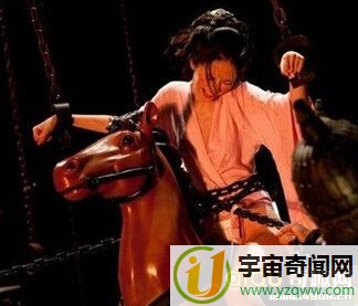 古代宫刑女性过程图片：古代对女人的酷刑图片(2)(点击浏览下一张趣图)