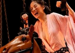 日本酷刑女性过程图片：15个可怕女性刑具图片(7)(点击浏览下一张趣图)