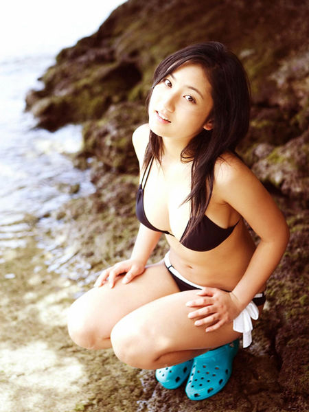 日本15岁以下人体艺术少女图片：15岁之18岁美少女人体艺术(7)(点击浏览下一张趣图)