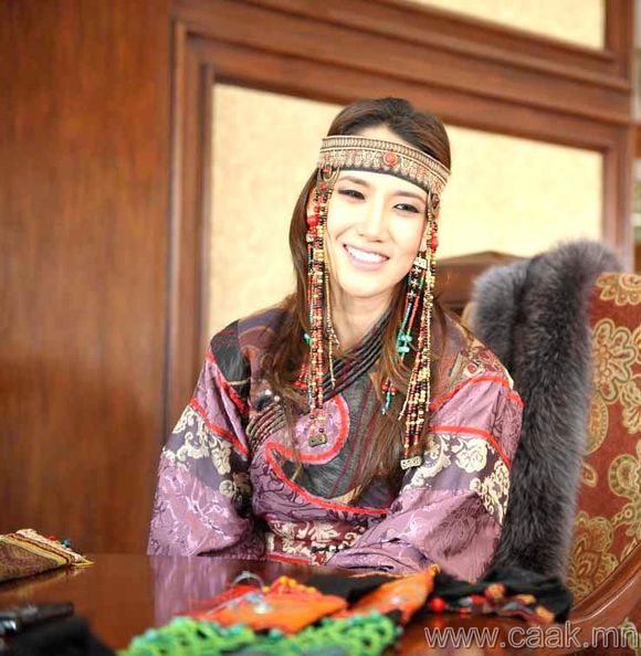 为什么蒙古女人不能碰：有干过外国人的吗图片(点击浏览下一张趣图)