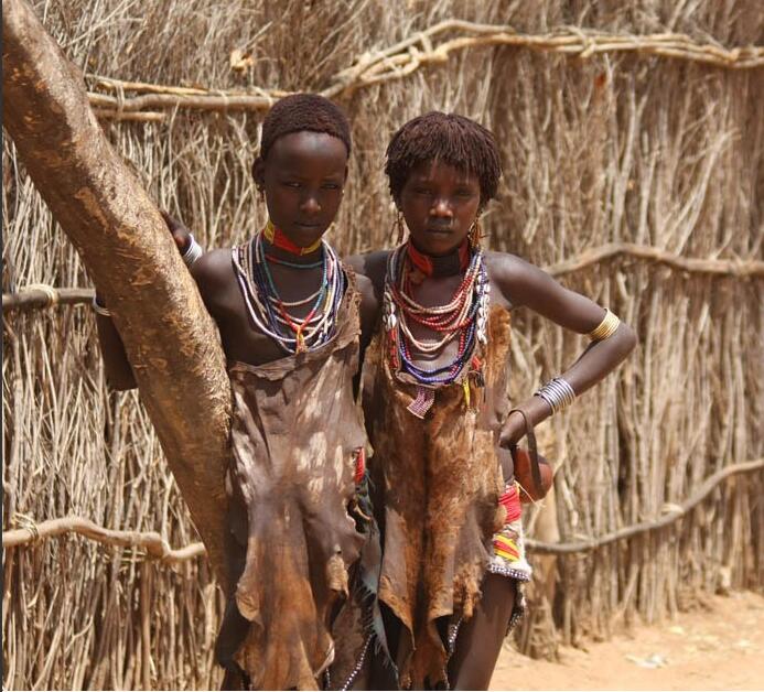食人部落吃女人照片：走进非洲吃女人纪录(4)(点击浏览下一张趣图)
