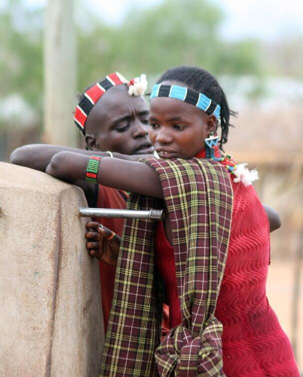 食人部落吃女人照片：走进非洲吃女人纪录(5)(点击浏览下一张趣图)