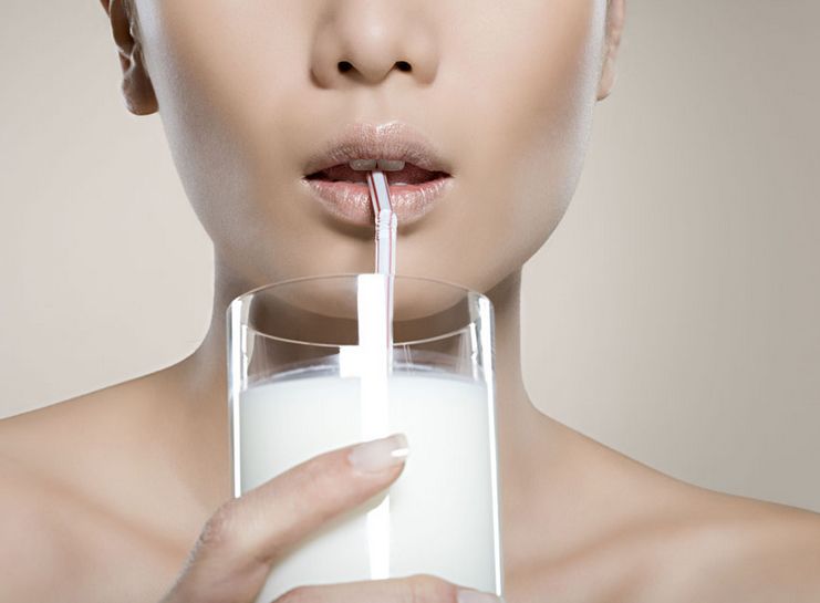 牛奶+鸡蛋 六种喝牛奶方式如服毒(3)(点击浏览下一张趣图)