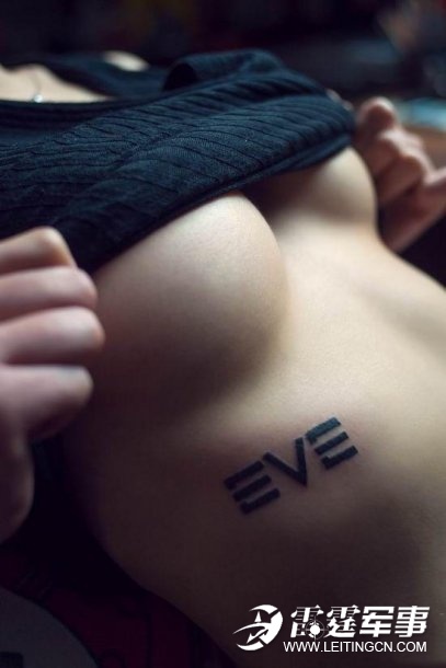 女人咪咪上的纹身：女生胸前纹身图案大全 女纹身小图案大全图片(点击浏览下一张趣图)