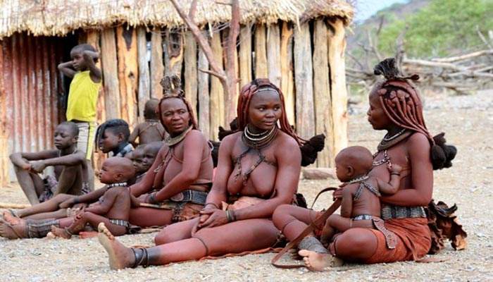 印度部族母乳图片：原始部落母乳喂养视频(点击浏览下一张趣图)