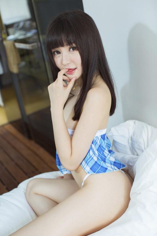 日本骚妹大胆展阴艺术：裸体模特大胆展示阴(4)(点击浏览下一张趣图)