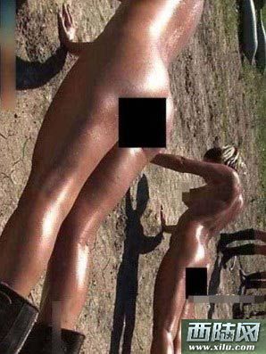 美国女特战队裸体特训队：美国女兵的训练图片 女特种兵的羞辱训练(4)(点击浏览下一张趣图)