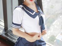 性感女仆兜豆靓Youlin百变制服诱惑写真图片