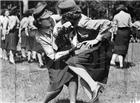 苏联女兵被俘虏:日夲俘虏苏联女兵图片