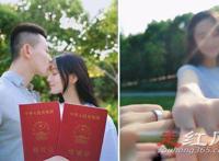 张馨予老公何捷家世个人资料简介 俩人是怎么认识的