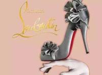 红底鞋是什么牌子？Christian Louboutin 克里斯提·鲁布托！