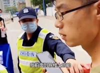 辛巴“封路”后续，扒出拍摄者为“战地记者”，转移话题开始洗白