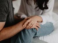 45岁男人性生活后腰疼是怎么回事？完事后腰痛有办法改善吗