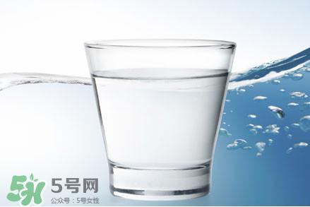 饮用水含微塑料有什么危害？饮用水中的微塑料怎么来的