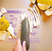 柚子皮有什么妙用 柚子皮的用处和用法