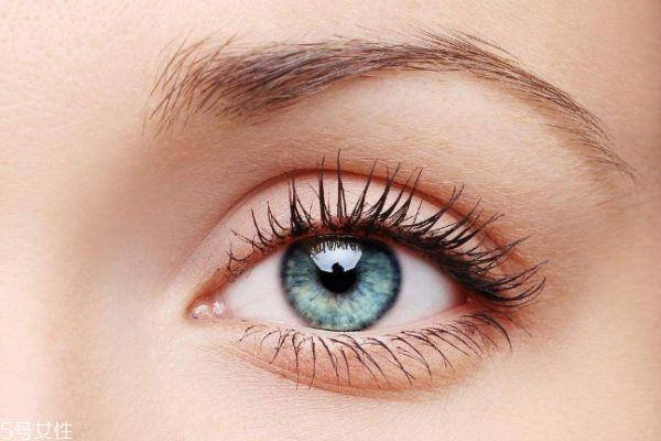 麦粒肿用什么眼药水 麦粒肿的早期症状