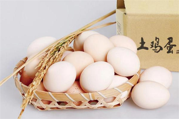 土鸡蛋和洋鸡蛋的区别 土鸡蛋和洋鸡蛋营养价值一样吗