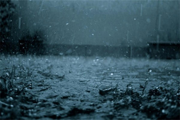 河南将再遇强降雨郑州严阵以待 降暴雨的保护措施