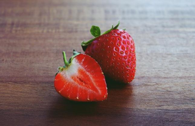 草莓有什么营养价值 吃草莓有什么好处和功能