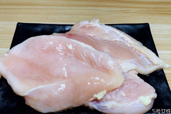 鸡胸肉怎么做好吃 鸡胸肉的简单做法