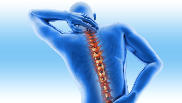 后背疼是什么原因引起？容易引起后背疼的三个原因