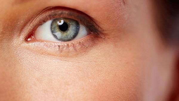 埋线双眼皮手术怎么做？专家推荐三种双眼皮整形手术方法