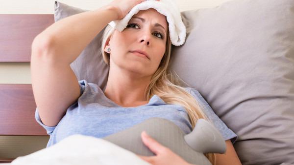 女子发烧一周不在意昏迷2个月 发烧了物理降温有什么方法