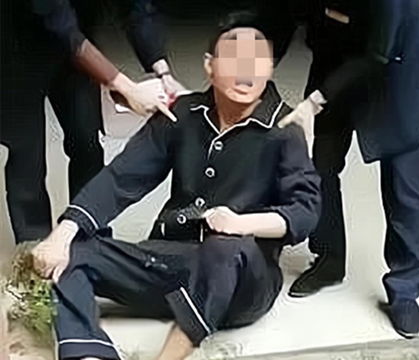 重庆两幼童坠亡案择期宣判