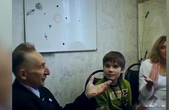 俄罗斯火星男孩现状 三岁大谈特谈宇宙文明