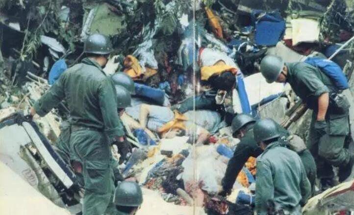 日本航空123号班机空难事件分析 航班坠毁现场死亡人数