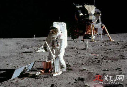 霍金警告中国不要登月怎么回事 月球上存在外星力量