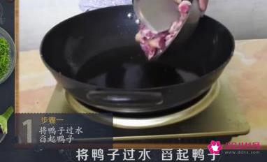 家常红烧鸭子简单做法