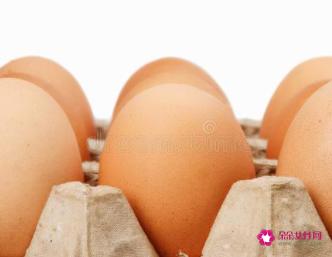 鸡蛋不能和哪种食物一起存放