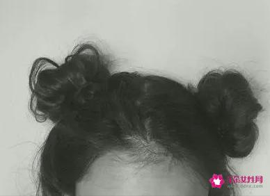 身材矮小的女生适合什么发型