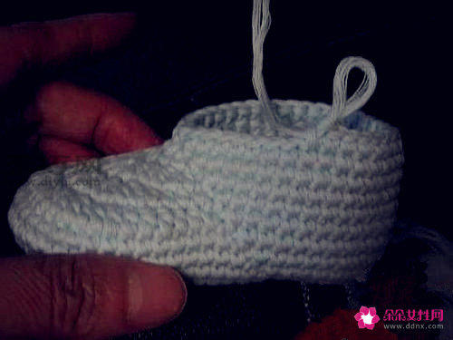 婴儿鞋的编织方法