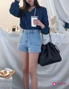 什么样的女生穿短裙和短裤好看