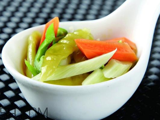四川泡菜几天能吃?四川泡菜每次加菜时加糖还是糖水