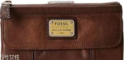 fossil钱包怎么样？fossil钱包是真皮吗