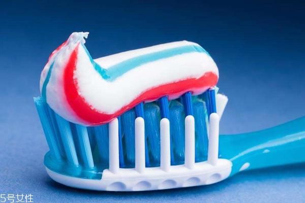 药物牙膏能长期用吗 药物牙膏有什么危害